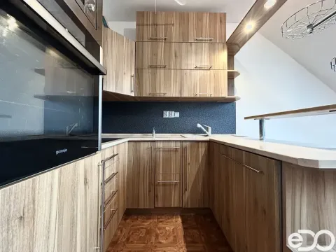 Pronájem bytu 2+kk, Lázně Bělohrad, Třetí strana, 35 m2