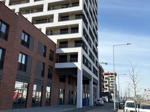 Pronájem bytu 1+kk, Praha - Hloubětín, Poděbradská, 42 m2