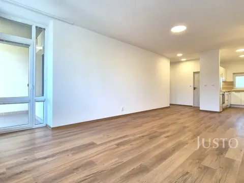 Pronájem bytu 2+kk, Písek - Pražské Předměstí, V Portyči, 65 m2
