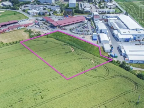 Prodej komerčního pozemku, Dolní Kralovice, 10347 m2