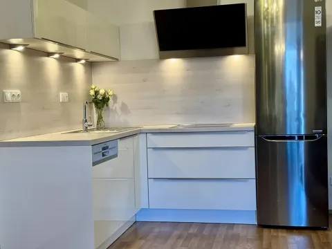 Prodej kanceláře, Holubice, 63 m2