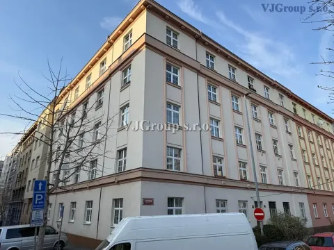 Prodej bytu 2+1, Praha - Libeň, V mezihoří, 69 m2