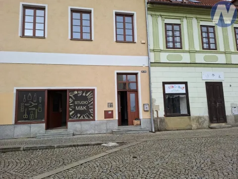 Pronájem obchodního prostoru, Vlachovo Březí, náměstí Svobody, 50 m2