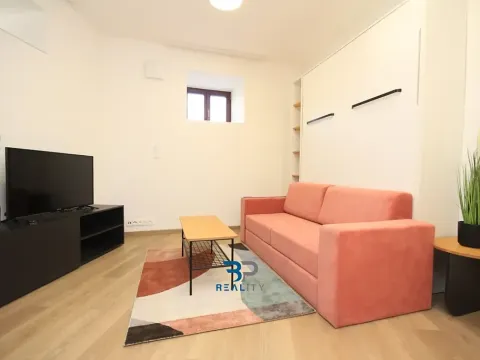 Prodej bytu 1+1, Praha - Žižkov, Milíčova, 33 m2