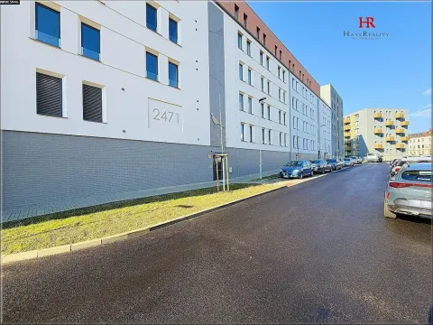Prodej bytu 1+kk, Benešov, Suchánkova, 44 m2