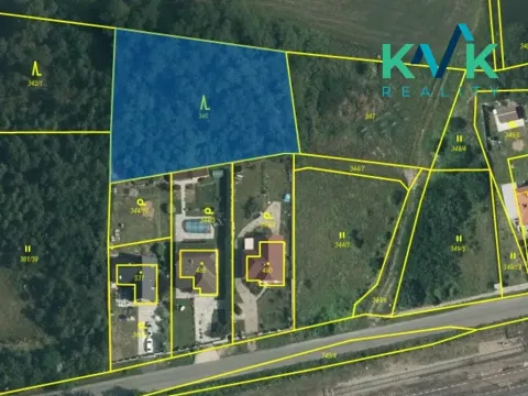 Prodej lesa, Straškov-Vodochody, 2231 m2