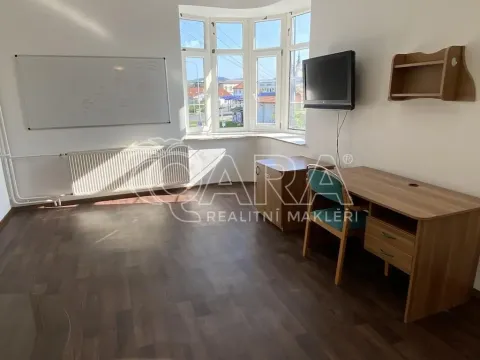 Pronájem apartmánu, Nový Jičín, K. Schwarze, 27 m2