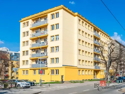 Prodej bytu 2+1, Praha - Libeň, Sokolovská, 72 m2