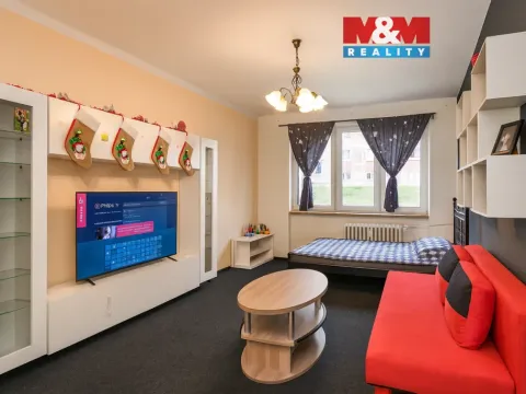 Prodej bytu 2+1, Bukovany, 52 m2