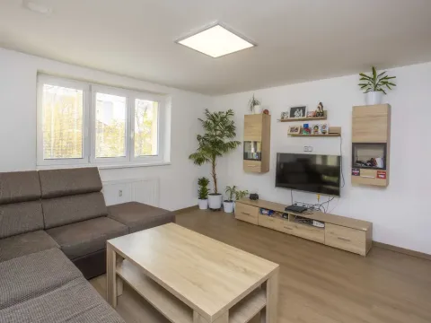 Prodej bytu 3+1, Pardubice - Zelené Předměstí, Čihákova, 138 m2