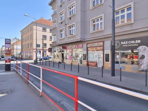 Pronájem obchodního prostoru, Praha - Břevnov, Bělohorská, 32 m2