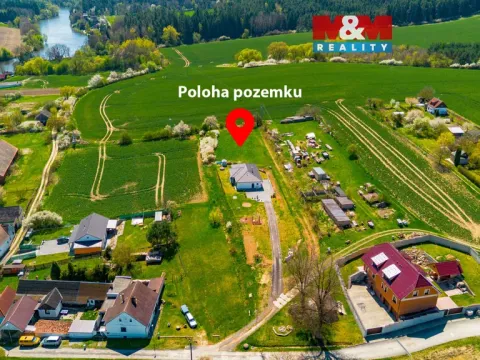 Prodej pozemku pro bydlení, Týn nad Vltavou - Hněvkovice na levém břehu Vltavy, 1869 m2