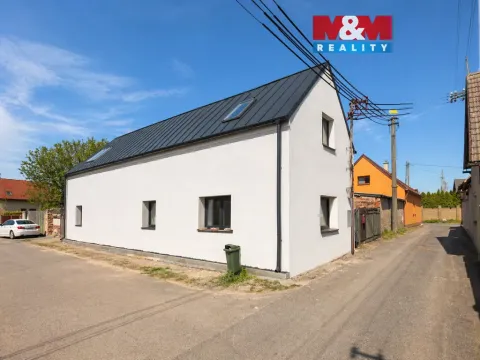 Prodej rodinného domu, Brodce, Hluboká, 150 m2