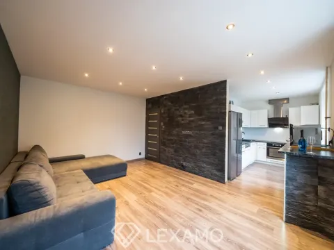 Pronájem bytu 2+kk, Znojmo, Smetanova, 53 m2