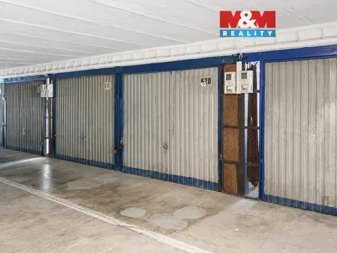 Prodej garážového stání, Zlín, Strážná, 15 m2