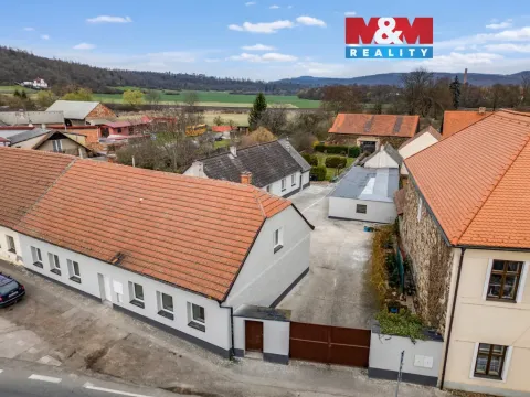 Prodej rodinného domu, Lochovice, 162 m2