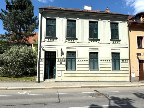 Pronájem kanceláře, Třebíč - Jejkov, Smila Osovského, 250 m2