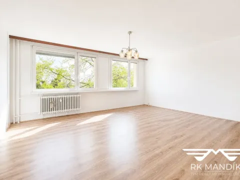 Pronájem bytu 1+kk, Praha - Troja, Lublinská, 42 m2
