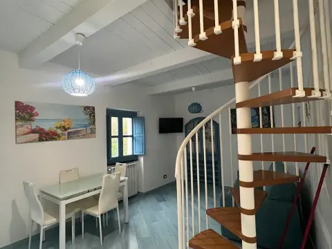 Prodej bytu 3+kk, Scalea, Itálie, 60 m2