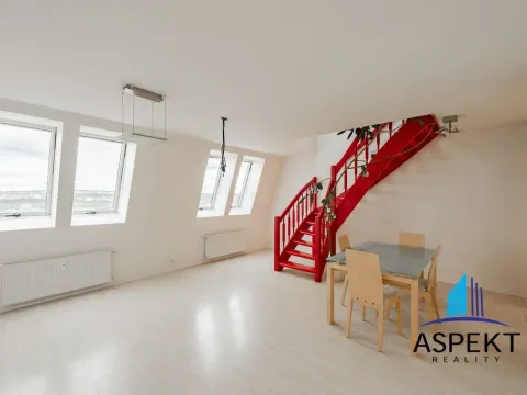 Prodej bytu 4+kk, Praha - Žižkov, Nad Ohradou, 94 m2