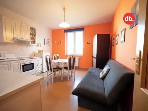 Prodej bytu 2+kk, Karlovy Vary, Blahoslavova, 52 m2