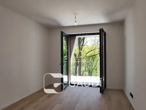 Prodej bytu 1+kk, Praha, Mezitraťová, 32 m2