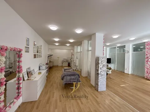 Pronájem obchodního prostoru, Šumperk, Gen. Svobody, 73 m2