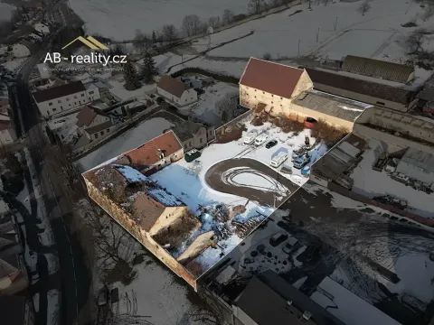 Prodej zemědělského objektu, Zabrušany, 1600 m2