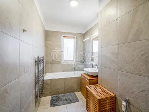 Pronájem bytu 2+1, České Budějovice - České Budějovice 5, Dobrovodská, 47 m2