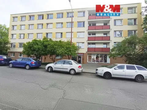 Pronájem bytu 1+kk, Kladno - Kročehlavy, Lacinova, 33 m2