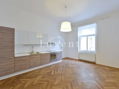 Pronájem bytu 3+kk, Praha - Vinohrady, náměstí Jiřího z Poděbrad, 93 m2