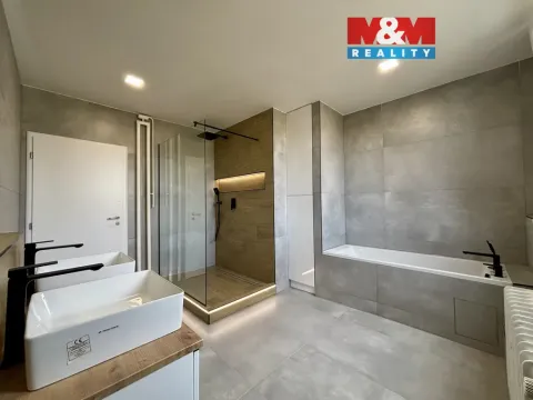 Prodej bytu 3+kk, Frýdek-Místek, Pionýrů, 74 m2