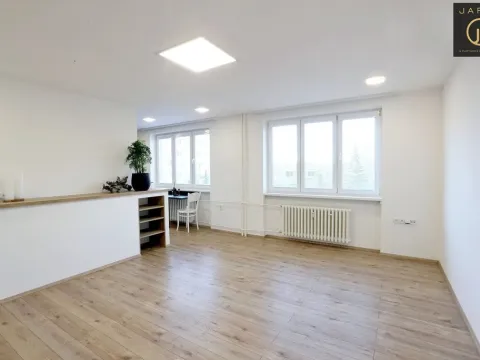 Pronájem bytu 2+1, Kladno, Na vyhaslém, 59 m2