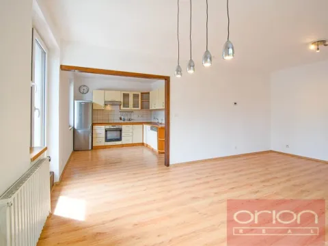 Prodej bytu 3+kk, Praha - Smíchov, Na Cihlářce, 84 m2