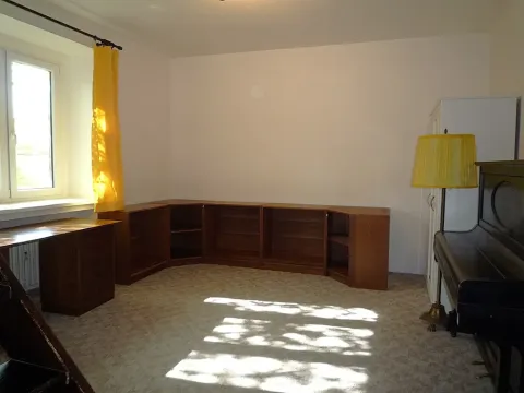 Pronájem bytu 1+kk, Praha - Břevnov, Nad Kajetánkou, 35 m2