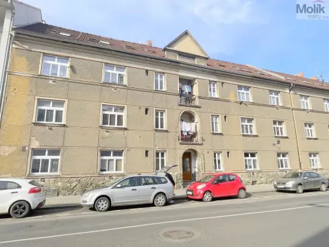 Prodej bytu 2+kk, Louny, Poděbradova, 51 m2