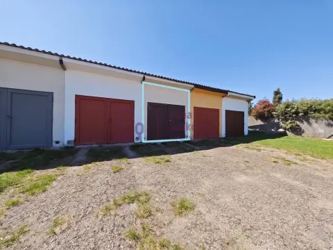 Pronájem garáže, Jindřichův Hradec - Jindřichův Hradec IV, U Samotníčku, 18 m2