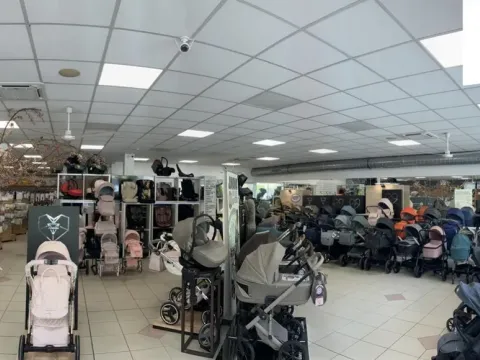 Pronájem obchodního prostoru, Brno, Křenová, 456 m2