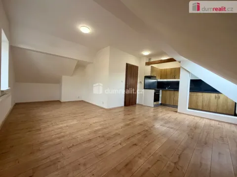Pronájem bytu 2+kk, Vojkovice, 40 m2