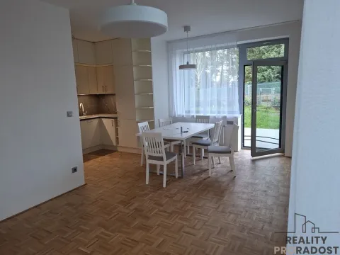 Pronájem bytu 4+kk, Velvary, Dřevařská, 83 m2