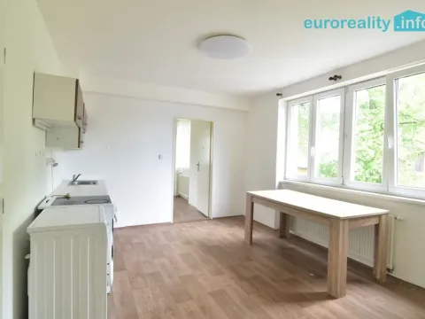 Prodej bytu 2+1, Česká Lípa, Svojsíkova stezka, 49 m2