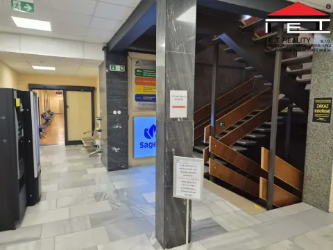 Pronájem kanceláře, Frýdek-Místek, 8. pěšího pluku, 26 m2