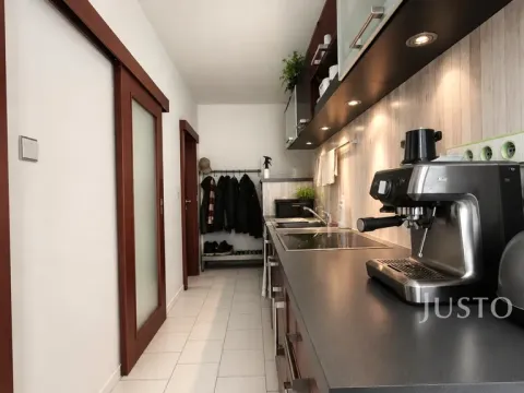Prodej bytu 3+1, Strakonice - Strakonice I, Sídliště 1. máje, 74 m2