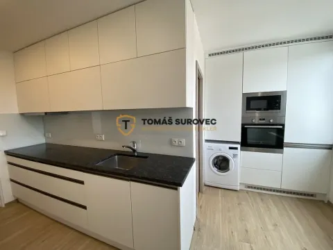 Pronájem bytu 2+1, Zlín, Dlouhá, 59 m2