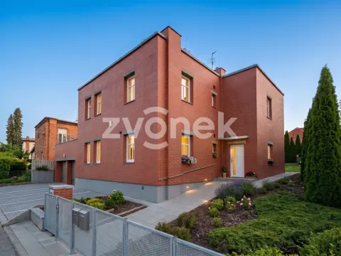 Pronájem bytu 4+kk, Zlín, Nad Ovčírnou III, 87 m2