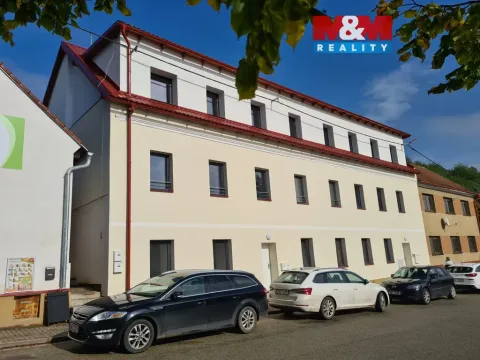 Pronájem bytu 1+kk, Dolní Loučky, 34 m2