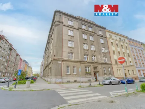 Prodej bytu 3+kk, Plzeň - Jižní Předměstí, Vrchlického, 73 m2