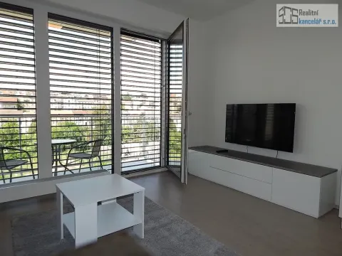 Pronájem bytu 1+kk, Brno, Střední, 38 m2