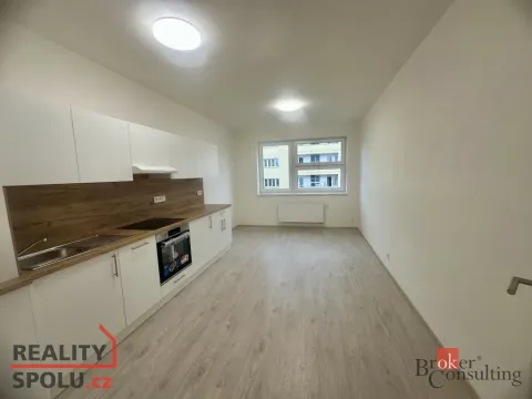 Pronájem bytu 1+kk, Brno - Trnitá, Křenová, 26 m2