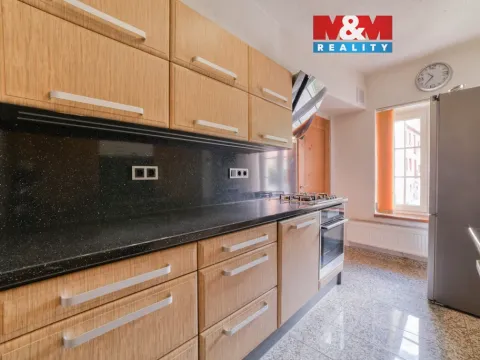 Pronájem bytu 3+1, Cheb, Hradební, 56 m2